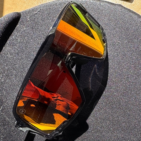 Knockaround Campeones Shield Sunglasses in Clear grey Frame mirror lens baseball - Picture 4 of 10